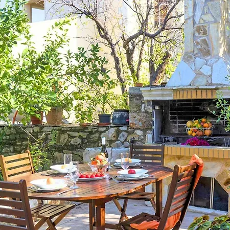 Holiday home Philia